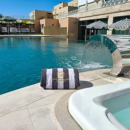 Aurea Congress & 4*