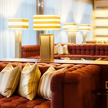 Aurea Congress & Hotell 4*